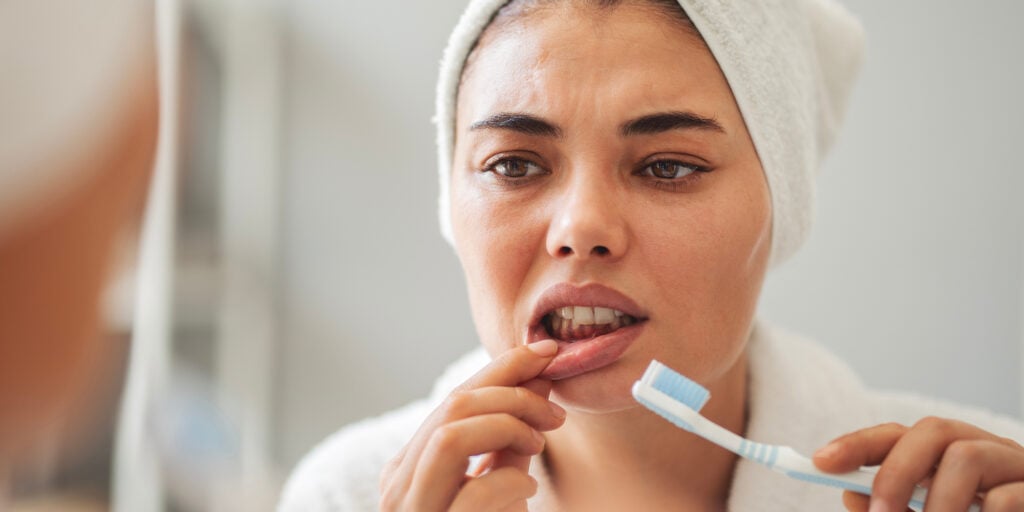 How to Protect Your Dental Implants and Reduce the Risk of Peri-Implantitis